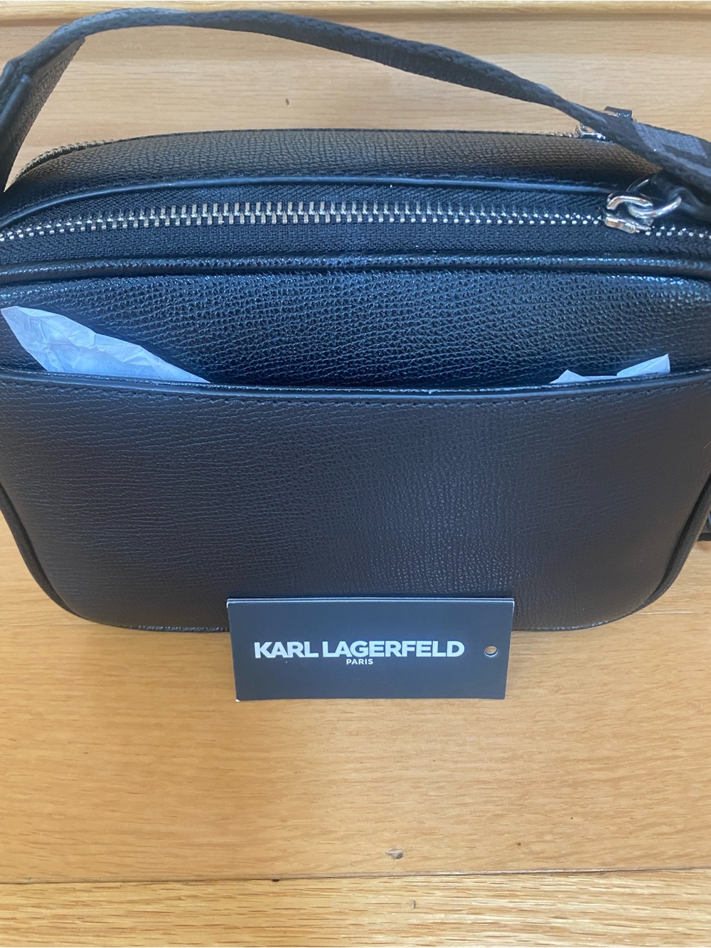 Karl Lagerfeld Black Crossbody w/brand Patch - Picture 2 of 6